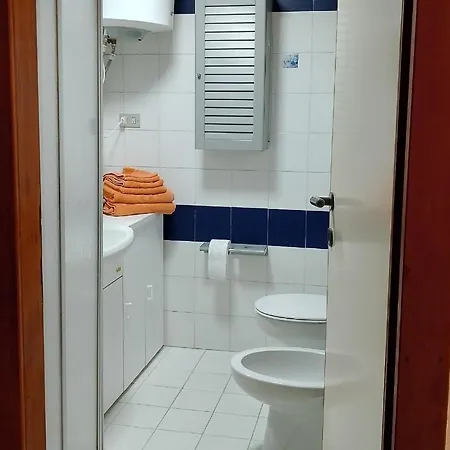 Ferienhaus Monolocale A Due Minuti Dal Mare Iun R4225